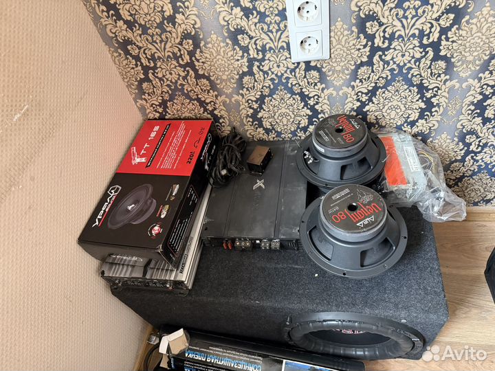 Музыка в автомобиль