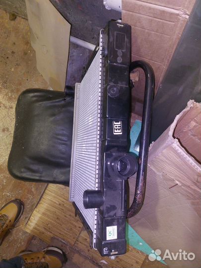 Продам радиатор алюминиевый УАЗ Новый