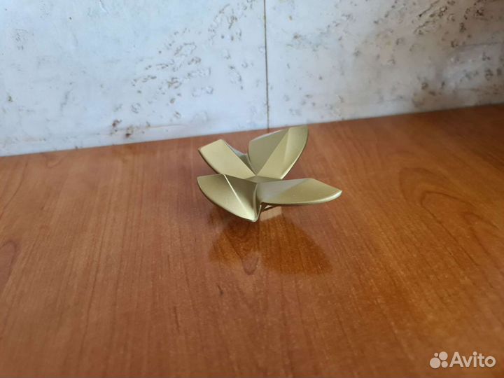 Авторские фигурки бабочек, металл