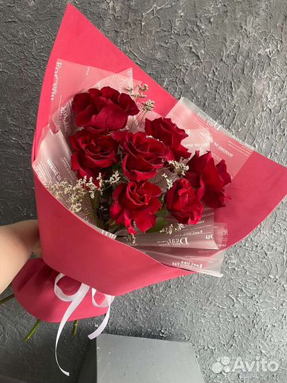 Букет с ажурными розами моно