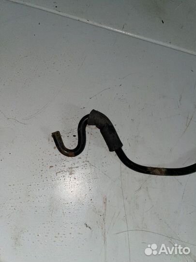 Упор капота Chevrolet Lacetti седан F14D3 2006