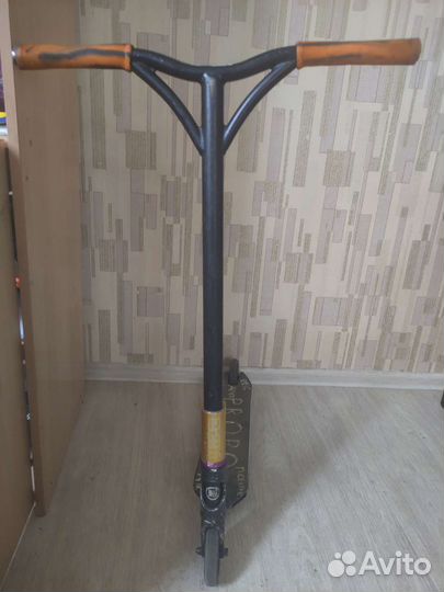 Трюковой самокат hipe h4