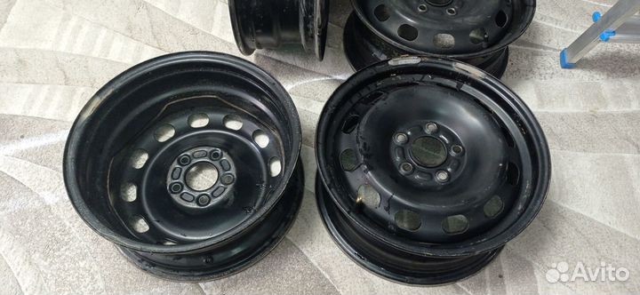 Диски оригинал штамп R15 5x108 ford