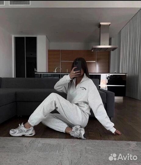 Спортивный костюм