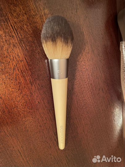 Кисти для макияжа