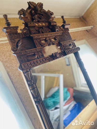 Зеркало настенное старинное