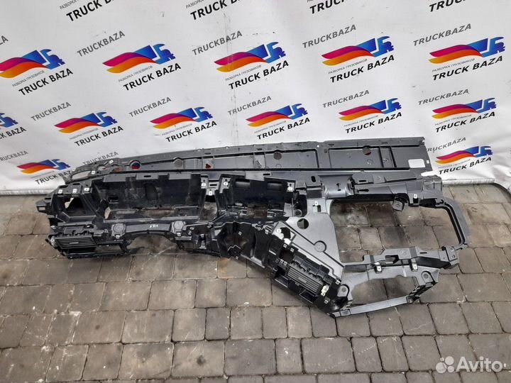 Стелаж панели Volvo FH