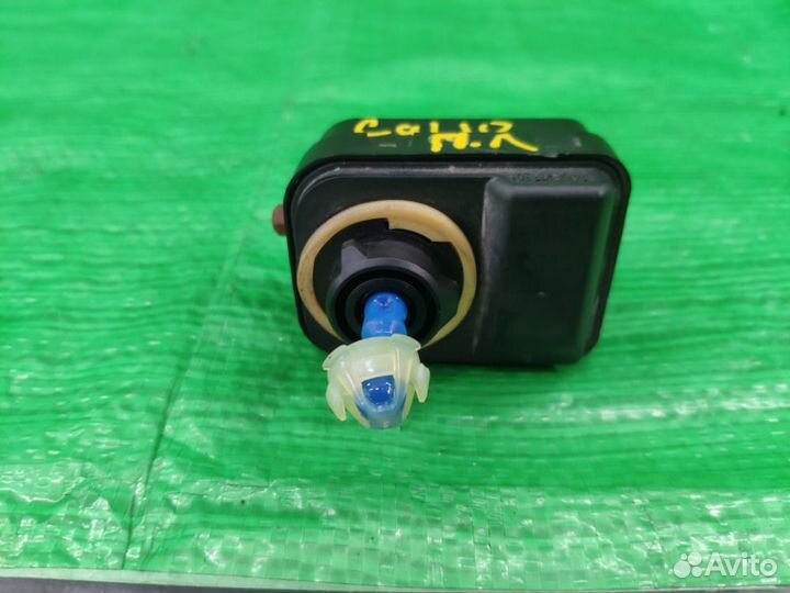 Корректор фар / моторчик Dodge Caliber 2006-2011