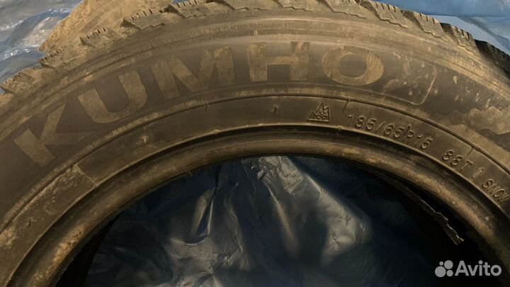 Kumho WinterCraft Ice Wi32 185/65 R15