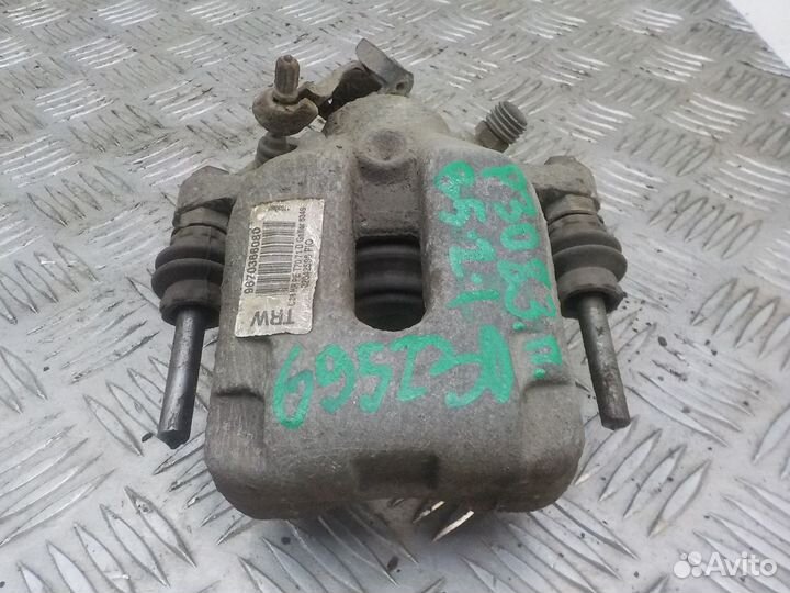 Суппорт тормозной задний правый Peugeot 308 2007