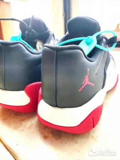 Jordan 11 low cmft(оригинал)