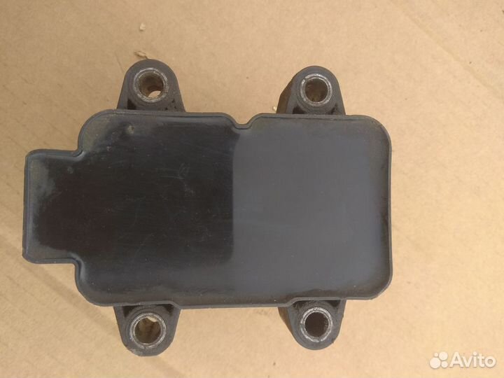 Катушка зажигания Renault Logan I (2004—2009)