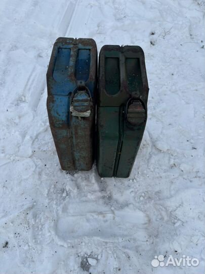 Канистры 2шт