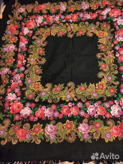 Павловопосадский шерстяной платок