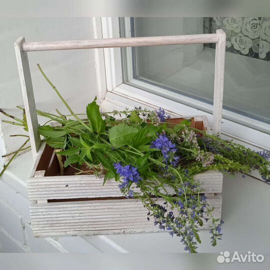 Ящик декоративный. Корзина плетёная