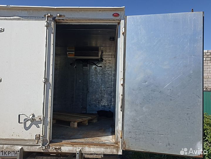 Продам рефрижератор