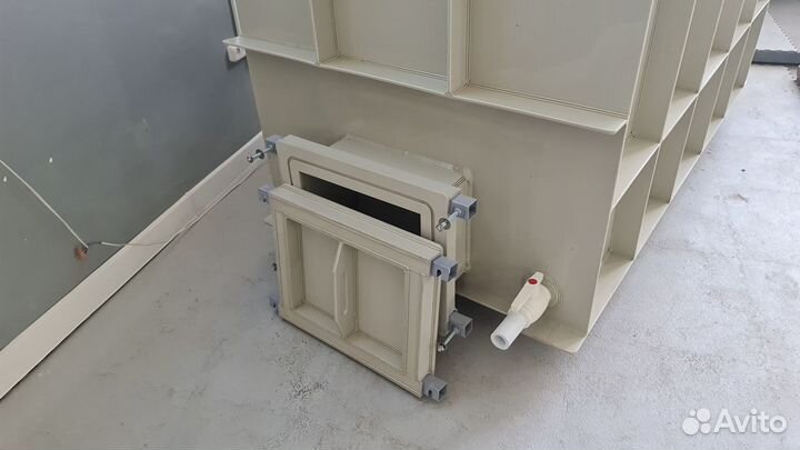 Живорыбный контейнер (a0j8)