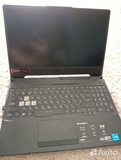 Игровой ноутбук (asus tuf gaming f15) + мышка