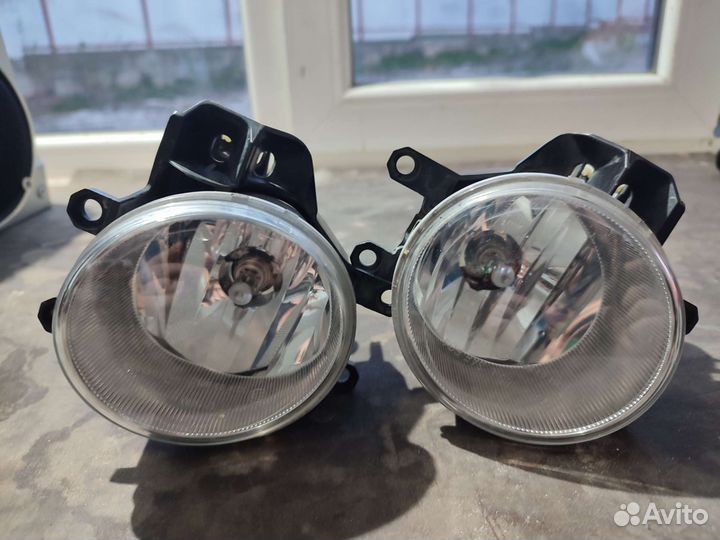 Оригинал противотуманные фары toyota rav 4 ха 50