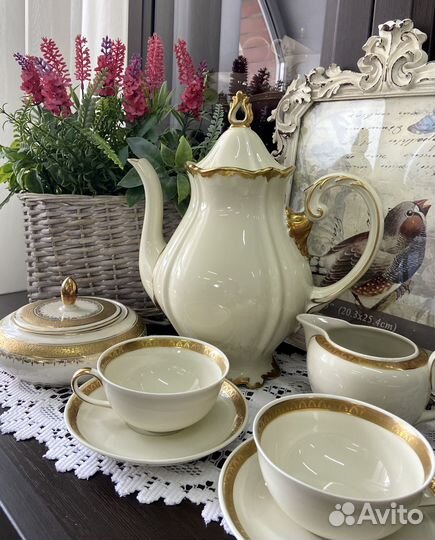 Чайные пары и молочник Johann Haviland