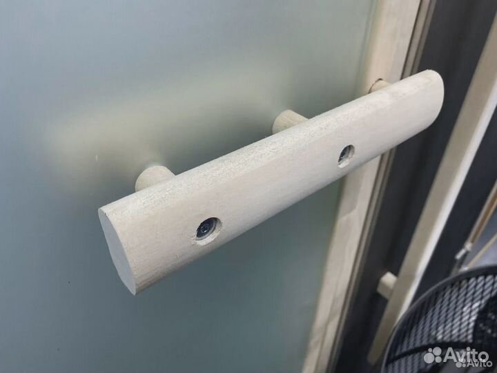 Стеклянная дверь в сауну