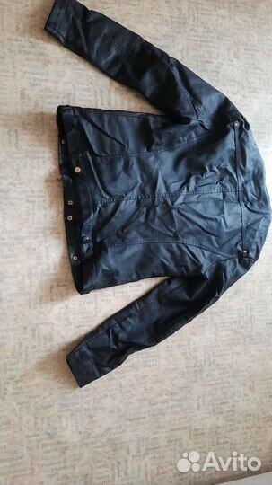 Кожаная куртка