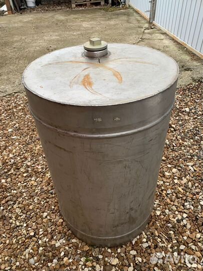 Бочка из нержавеющей стали 200л