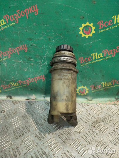 Бачок гидроусилителя руля Volkswagen Passat B3