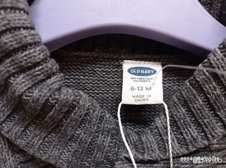 Новый джемпер на мальчика Old navy, размер 74-80