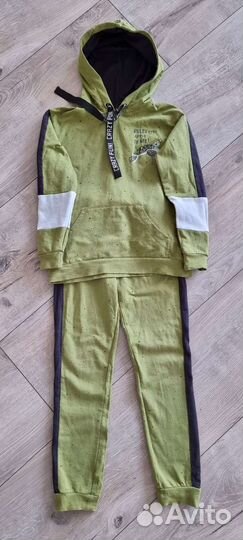 Спортивный костюм для мальчика 140