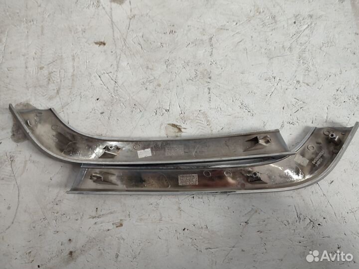 Молдинги переднего бампера нижние LADA Vesta хром