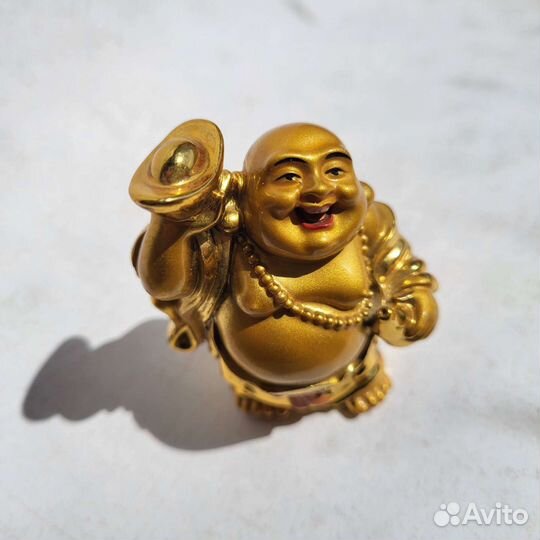 Статуэтки Хотэй и трехлапые жабы