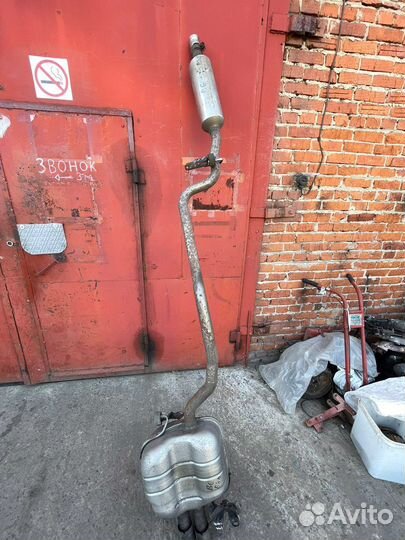 Глушитель (резонатор) VW Passat B6 BKP 2.0 tdi