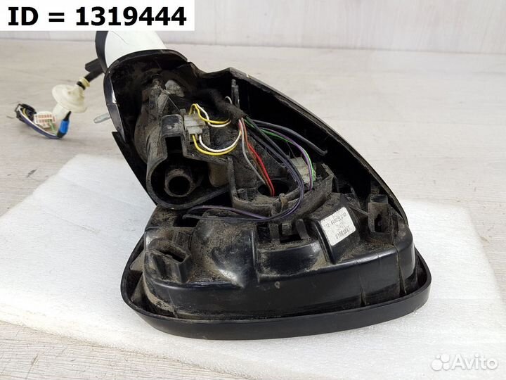 Зеркало правое Citroen C4 2 2010-2016