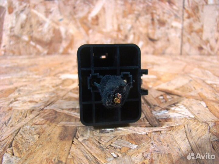 KIA Sportage 2 Реле