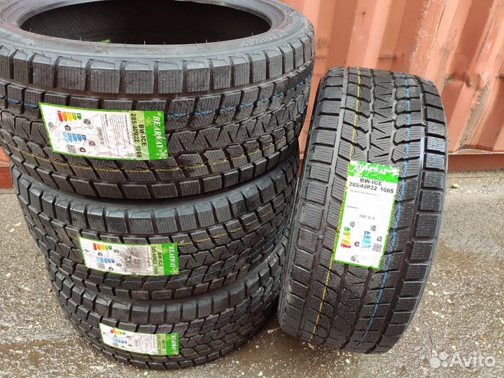 Bearway BW-ICE 285/40 R22 106S