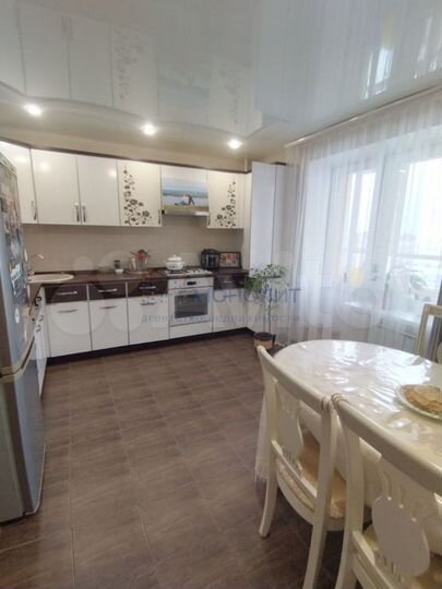 3-к. квартира, 85 м², 6/9 эт.