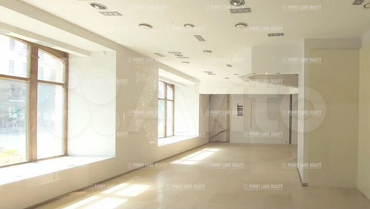 Сдам торговое помещение, 129 м²