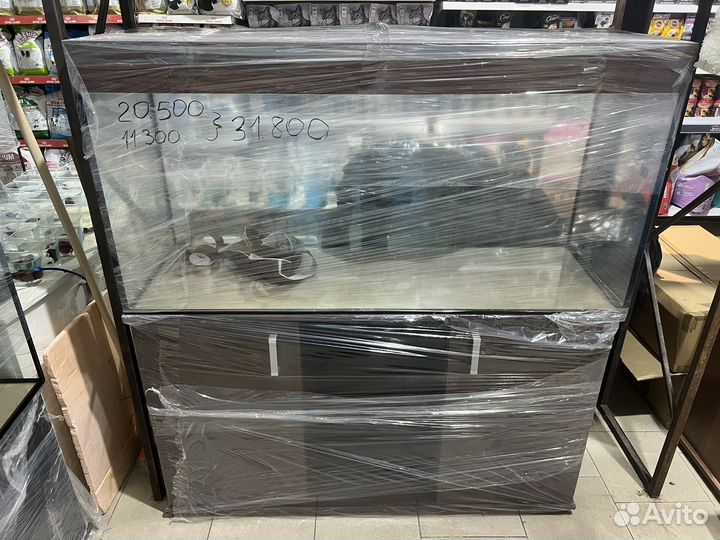 Готовые аквариумы с тумбой