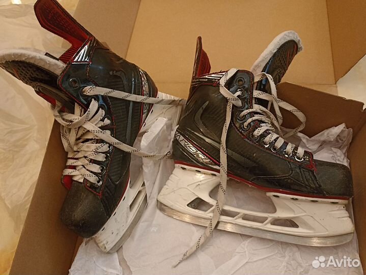 Хоккейные коньки Bauer Vapor 2.7x Skate - SR