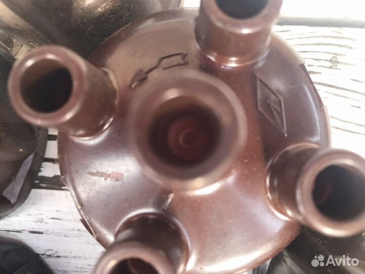 Крышка трамблера Москвич 408 Новая