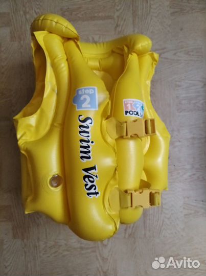 Надувной жилет