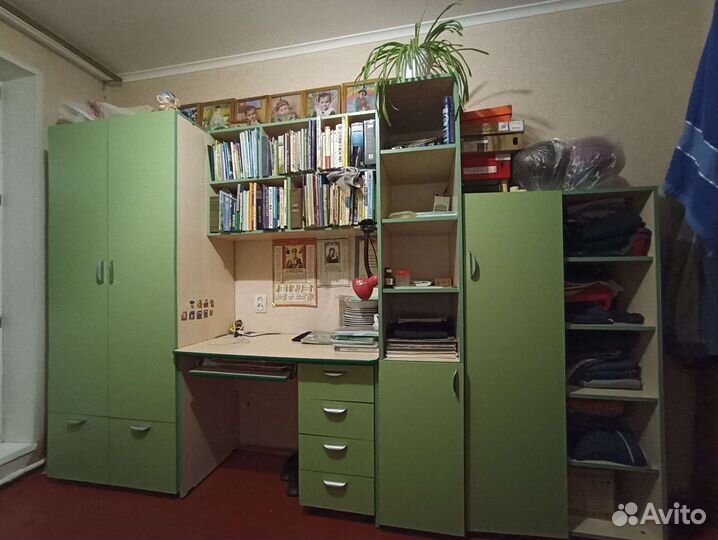 Детская стенка с кроватью