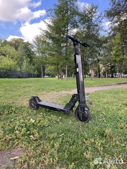 Электросамокат kugoo