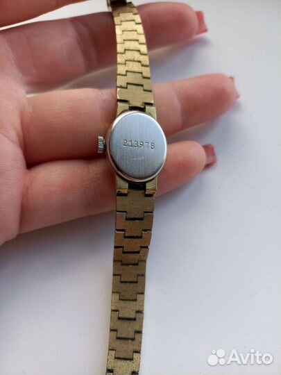 Часы Чайка женские