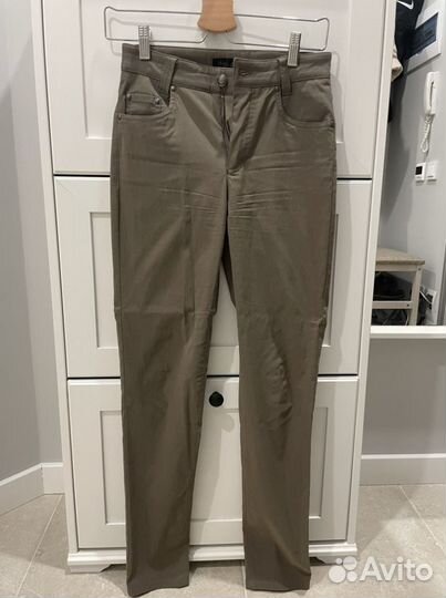 Брюки skinny Magic shape (44/46 размер)