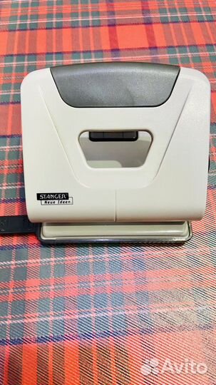 Дырокол Stanger 30 листов