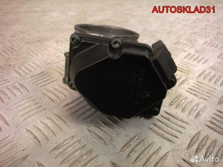 Дроссельная заслонка VW Passat B6 03g128063а