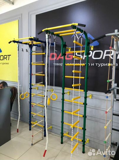 Детская шведская стенка с регулируемым турником