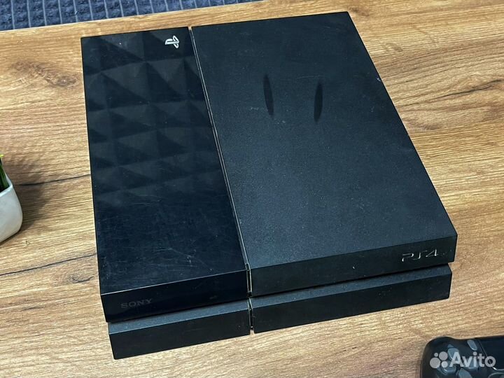 Sony PlayStation 4